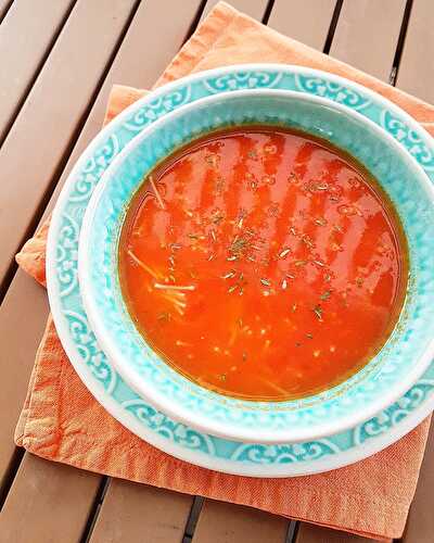 Soupe de tomates aux vermicelles de Cyril Lignac dans Tous en cuisine, 2eme édition