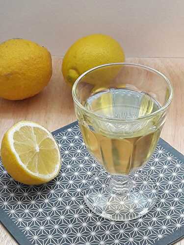 Vin de citron (Facile et rapide)