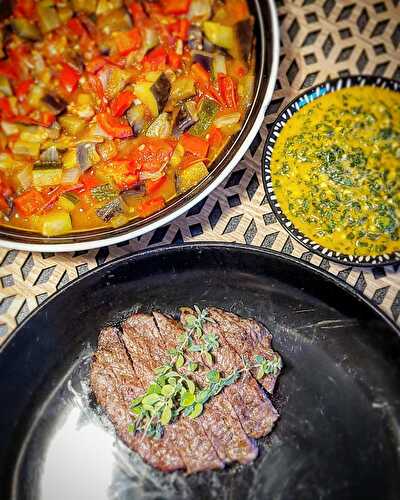 Côte de bœuf rôtie, ratatouille et sauce chimichurri de Cyril Lignac, Tous en cuisine