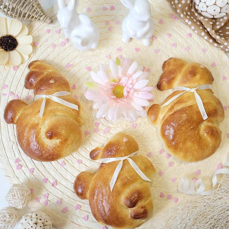 ...Lapins de Pâques en brioche, délicieux et très facile à faire et avec 2 façonnages... (Défi recette avril 2023)