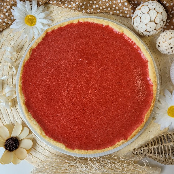 ...Tarte miroir aux fraises et sa pâte sablée à la poudre d'amande de Cyril Lignac...