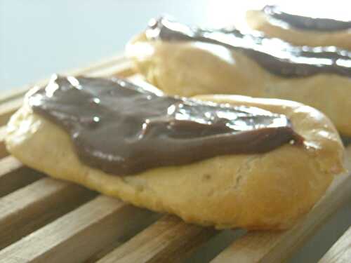 Éclairs au chocolat à ma façon.