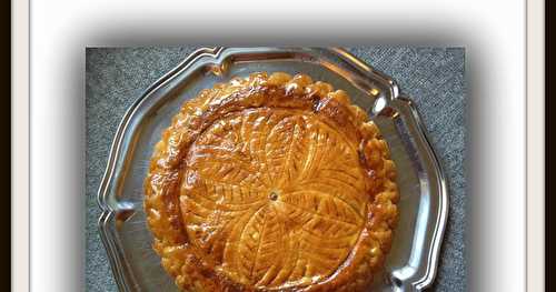 Tourte feuilletée à la frangipane de noisette ou Galette noisette