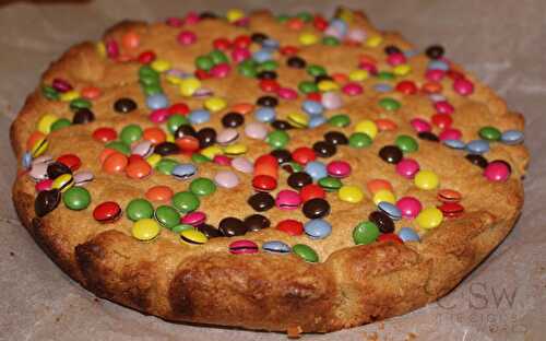 Giant Peanut Butter Cookie