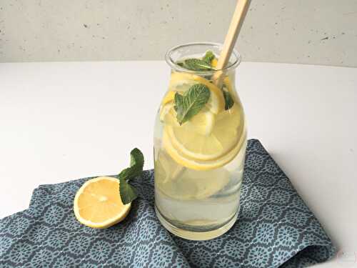 Detox water citron et menthe
