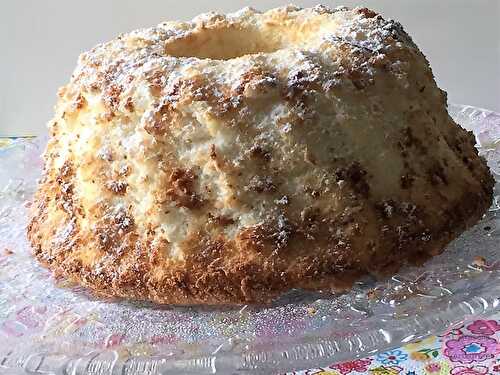 Gâteau Angel cake au citron facile à faire et léger comme une plume - Citronelle and cardamome