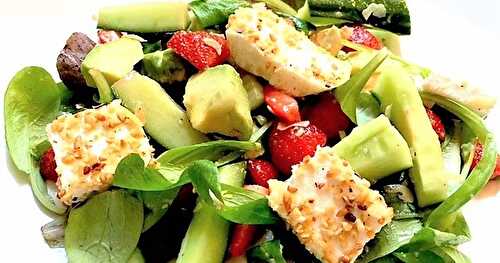 Salade au Chèvre frais, Avocat et Fraises Gariguettes