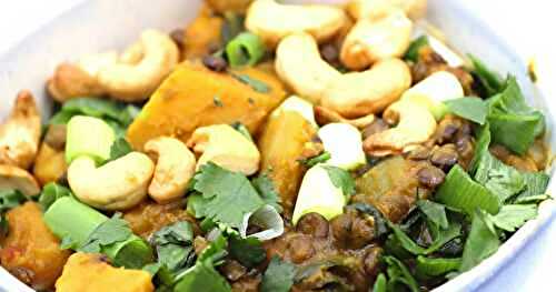 Curry de Lentilles Vertes à la Courge et aux Epinards 