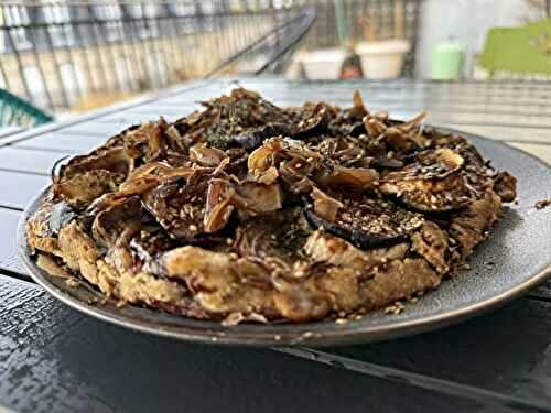 Tarte Fine aux Figues, Oignons et Fromage de Chèvre