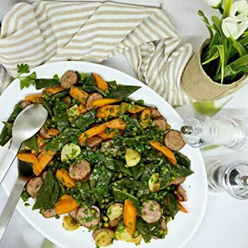 Poêlée de légumes printaniers à la saucisse de Montbéliard