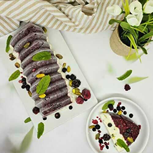 Terrine glacée express aux fruits rouges