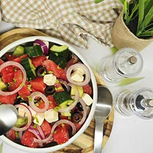 Salade de pastèque, fêta et olives