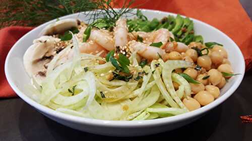 Bouddha bowl au fenouil et crevettes à la sauce soja