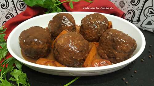 Boules de viande en sauce de Mamema