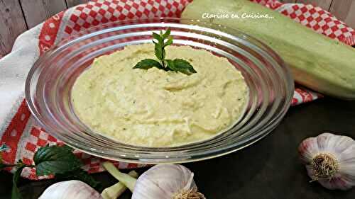 Dip à la courgette et menthe