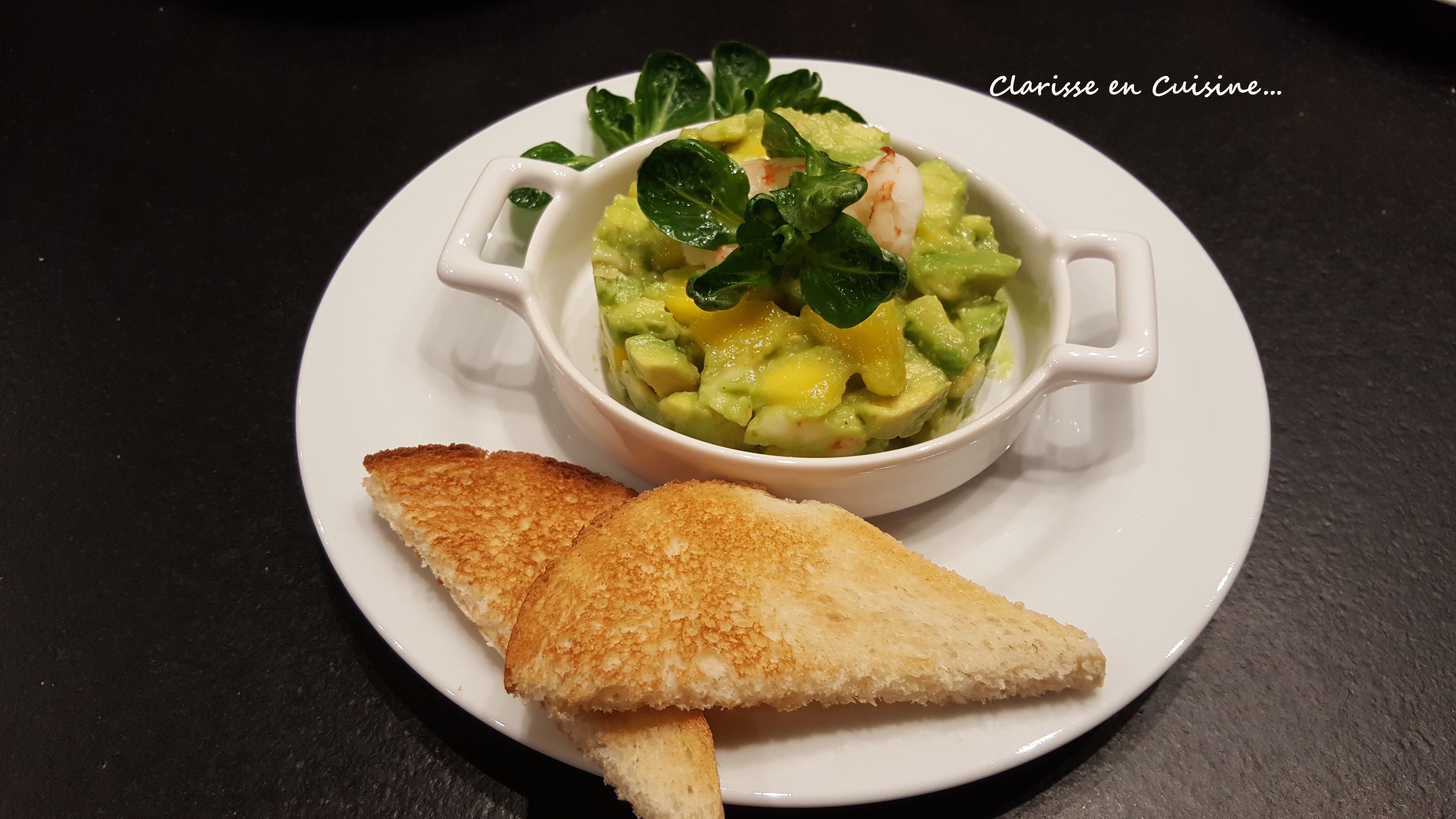 Tartare de saumon mangue et avocat