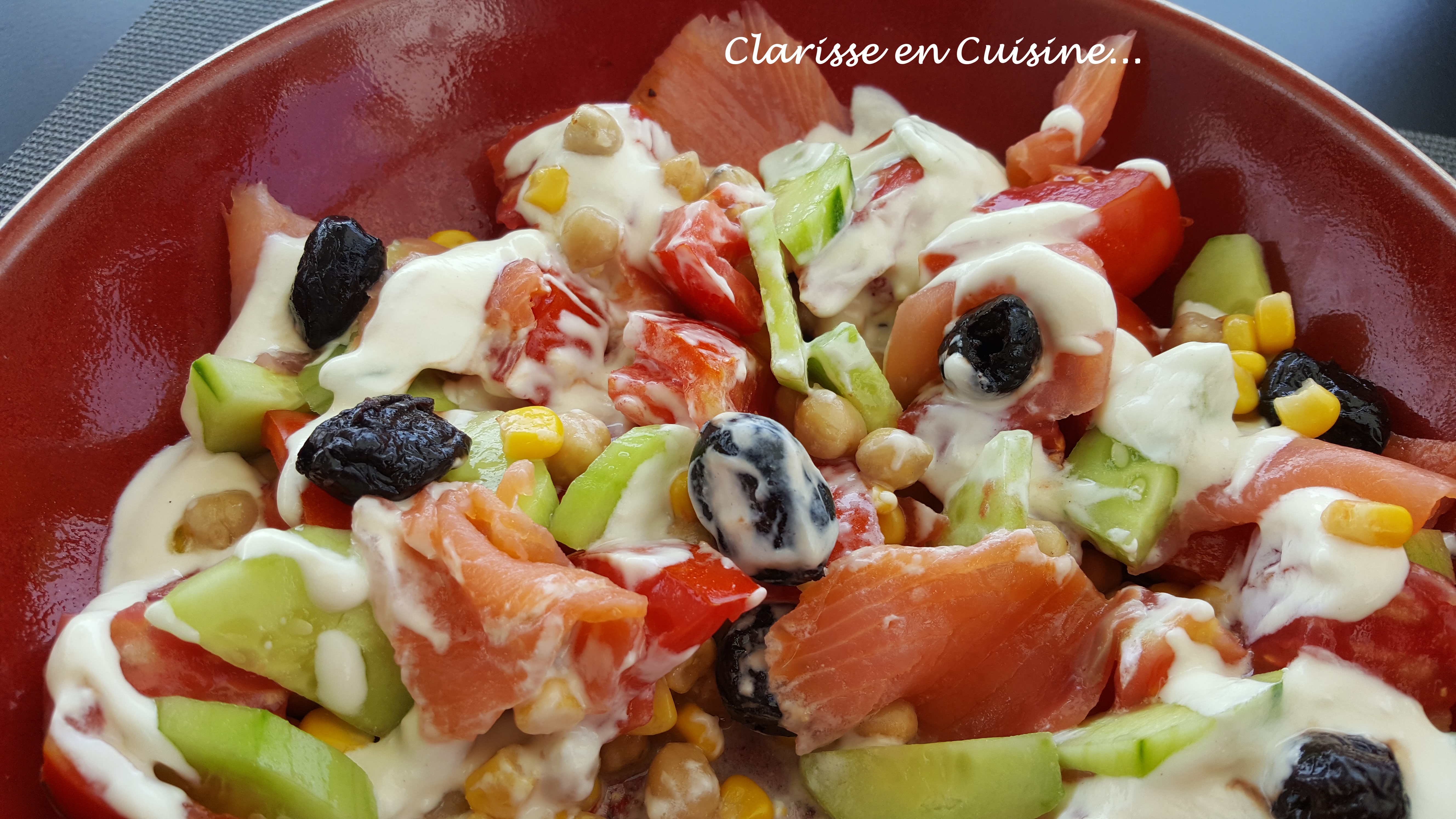 Salade composée au saumon fumé