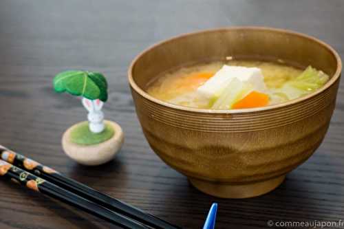 Recette japonaise : Soupe Miso aux légumes