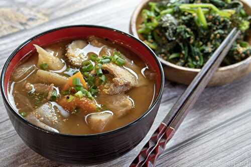 Tonjiru - Soupe miso au porc et légumes