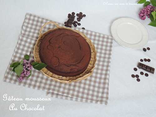 Gâteau mousseux au chocolat – Airy chocolate cake – Comme une envie de douceur