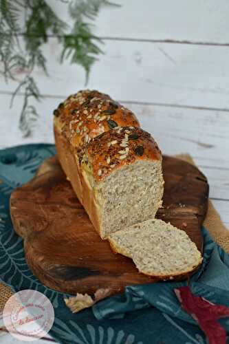 Pain de mie aux blancs d’œufs ~ Graines & huile d’olive