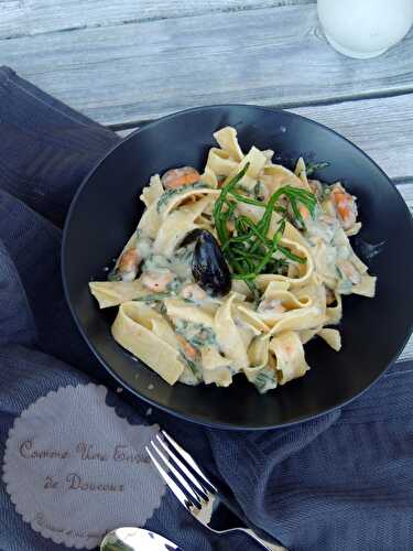 Tagliatelles maison, moules & salicorne, sauce légère anisée