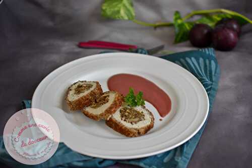 Ballotine de volaille girolles & noisette ~ Sauce à la prune et au Porto