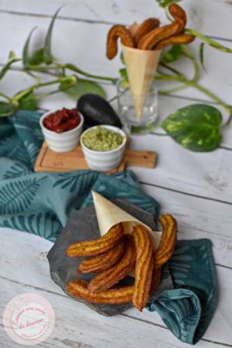 Churros salés au curcuma ~ Ketchup épicé