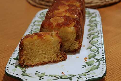 GATEAU RENVERSE AUX POMMES CARAMELISEES