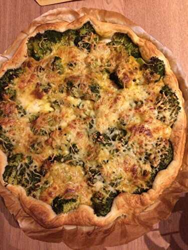 Quiche au brocoli parfumé au curry Madras