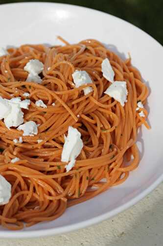 Spaghettis au quinoa à la tomate au dés de féta