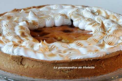 Tarte aux pommes meringuées et son coulis de caramel