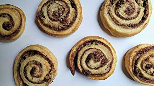 Recette de cinnamon rolls aux raisins et amandes