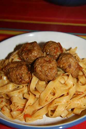 Boulettes de veau et sa compotée de rouge - plaisirs et gourmandises