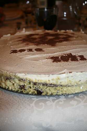 Mon menu du réveillon #7 : gâteau chocolat à la mousse de pistache - plaisirs et gourmandises