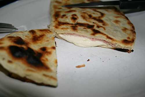 Naan jambon-fromage - plaisirs et gourmandises