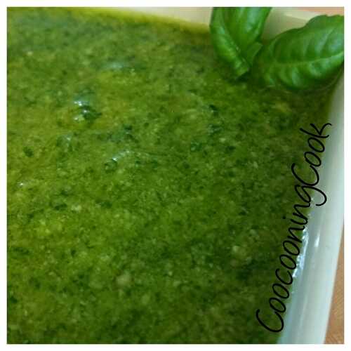 Pesto au basilic - plaisirs et gourmandises