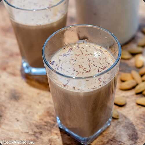 Chocolat chaud au lait d'amande "minute"