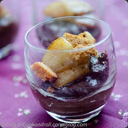 Crème de boudin noir et pommes caramélisées