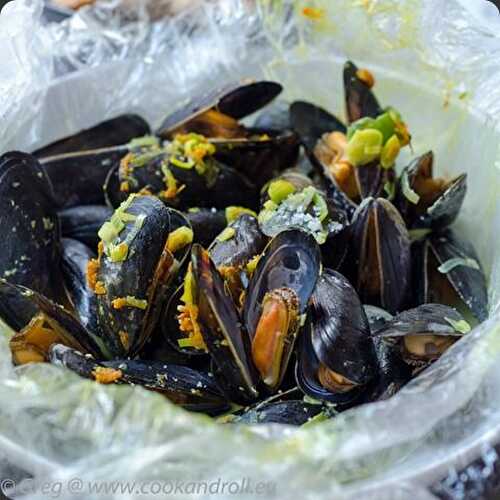 Moules en papillote au safran et curcuma frais