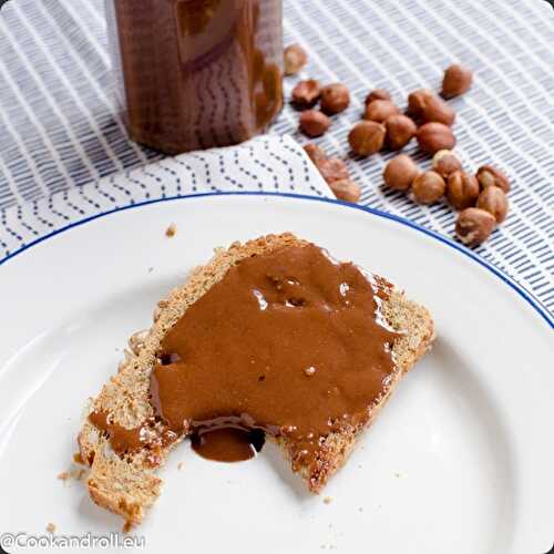 Pâte à tartiner au chocolat et aux noisettes