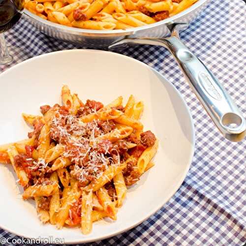 Penne aux saucisses italiennes