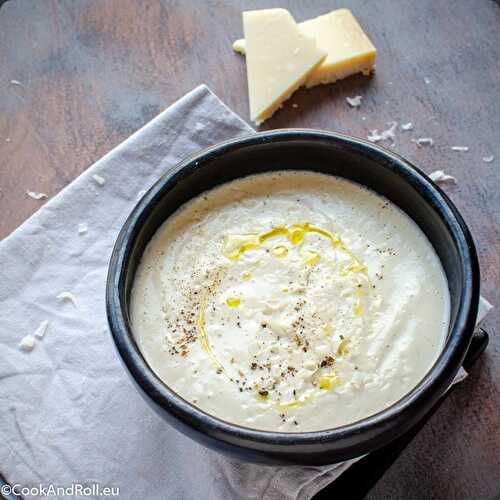 Soupe au chou-fleur et parmesan