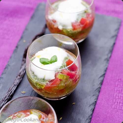 Tartare de tomates anciennes vanille&citron, pesto basilic&orgeat, mousse de mozzarella