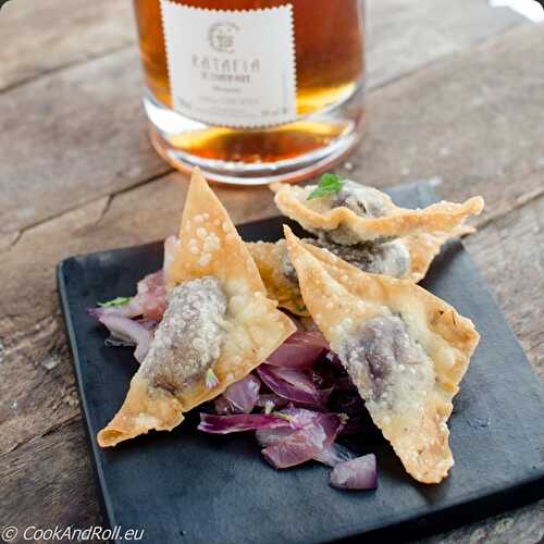 Wonton frits au boudin noir, oignons rouges au ratafia champenois