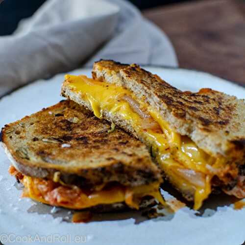 Grilled Cheese au kimchi