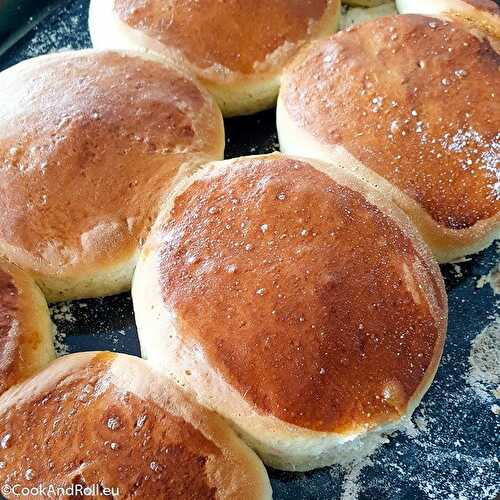 Burger buns