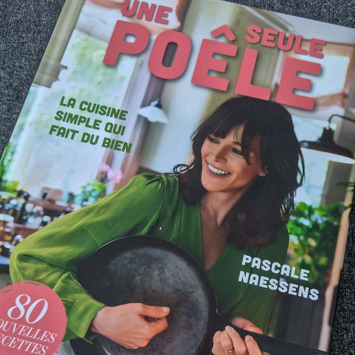 {Livre} Une Seule Poêle - de Pascale Naessens