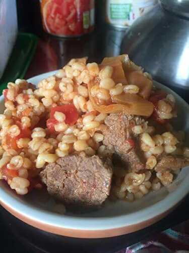 Boeuf ebly à la tomate