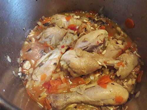 FRICASSÉE DE PIGNON DE POULET COCOTTE